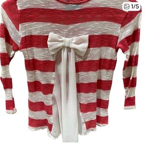 It's Our Time fashionable bow top